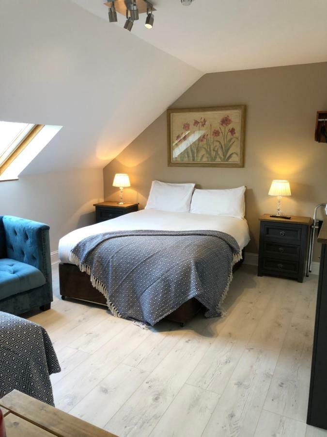 Amber Hill Bed & Breakfast Galway Ngoại thất bức ảnh