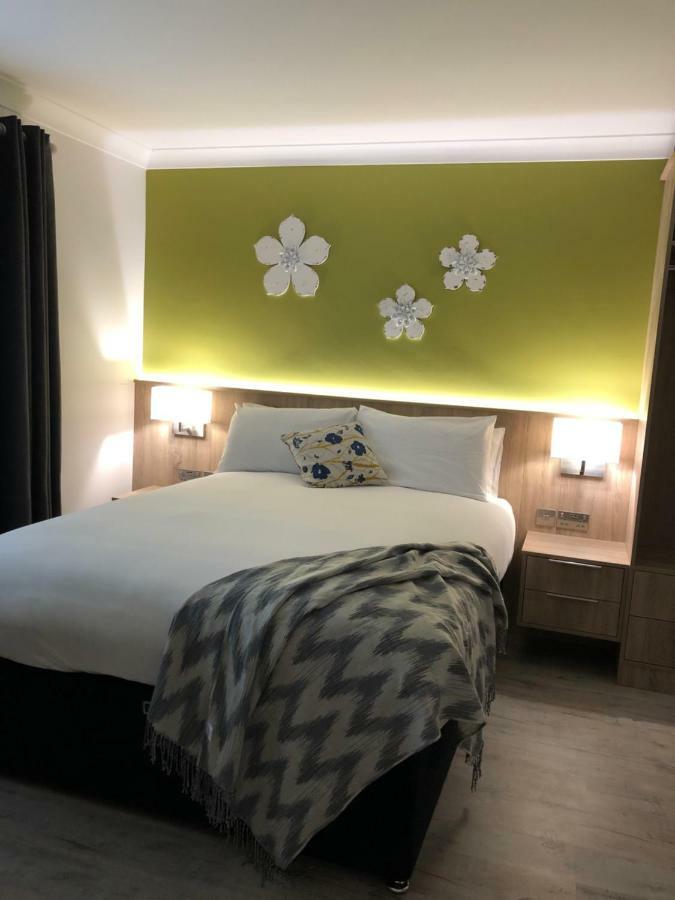 Amber Hill Bed & Breakfast Galway Ngoại thất bức ảnh