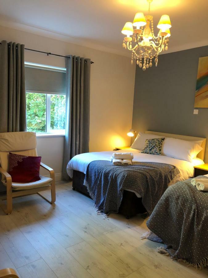 Amber Hill Bed & Breakfast Galway Ngoại thất bức ảnh